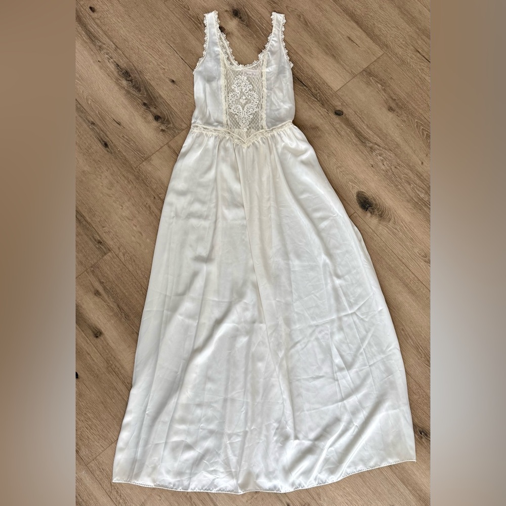 Vintage Donna Richard Lace Slip